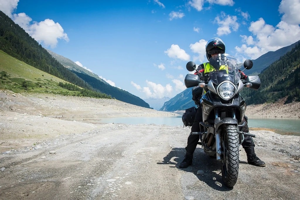 Sécurité routière : les pratiques à suivre pour les motards